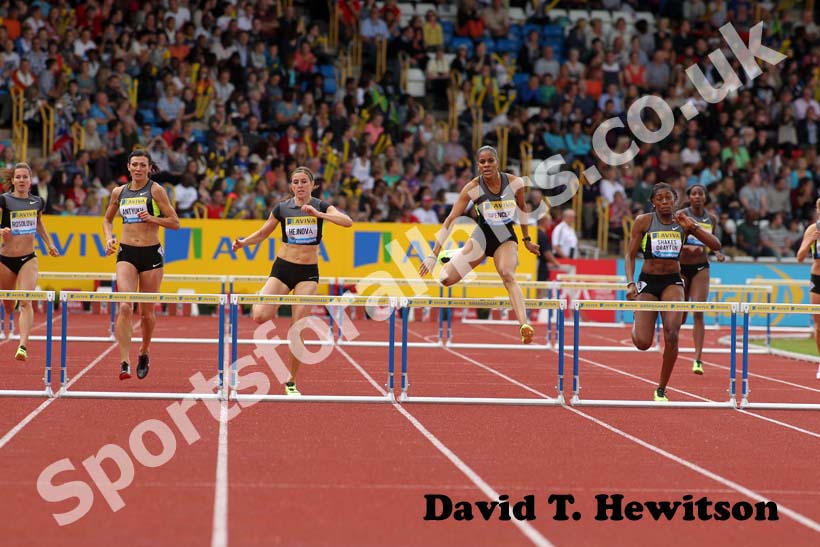 Kaliese Spencer leads from Perri Shakes-Drayton and Olodie Ouedraogo in the 400 metres hurdles, 2012 Samsung Diamond League, Birmingham.